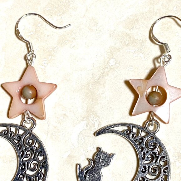 2/$20, Pink Mother of Pearl Star + Cat on the Moon Silver Dangle Earrings - Picture 4 of 10